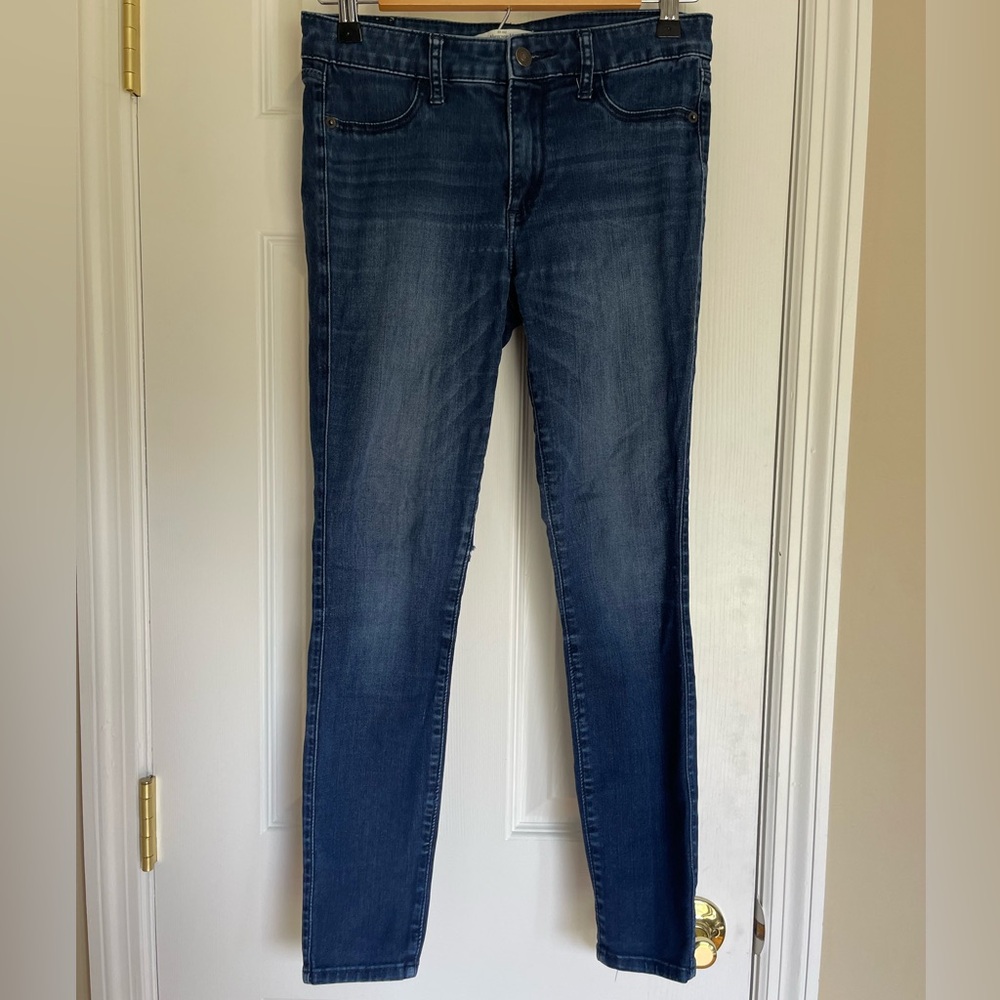 Abercrombie & Fitch Women’s Mid Rise Stretch Denim - 4S (27W, 27L)